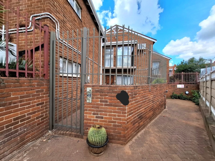 2 Bedroom Property for Sale in Westdene Free State